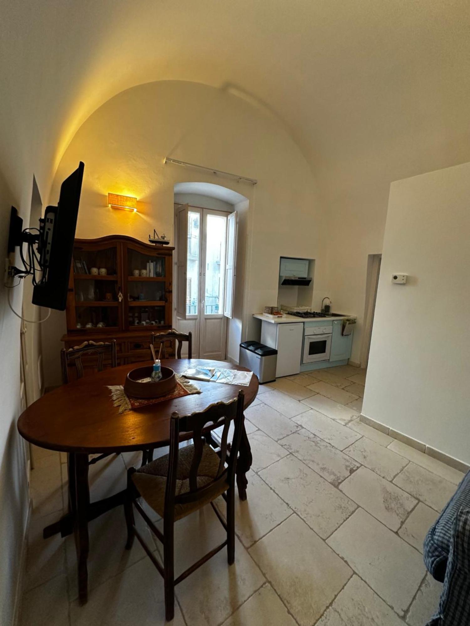 Casa Vacanze San Salvatore Centro Storico Monopoli Exterior foto