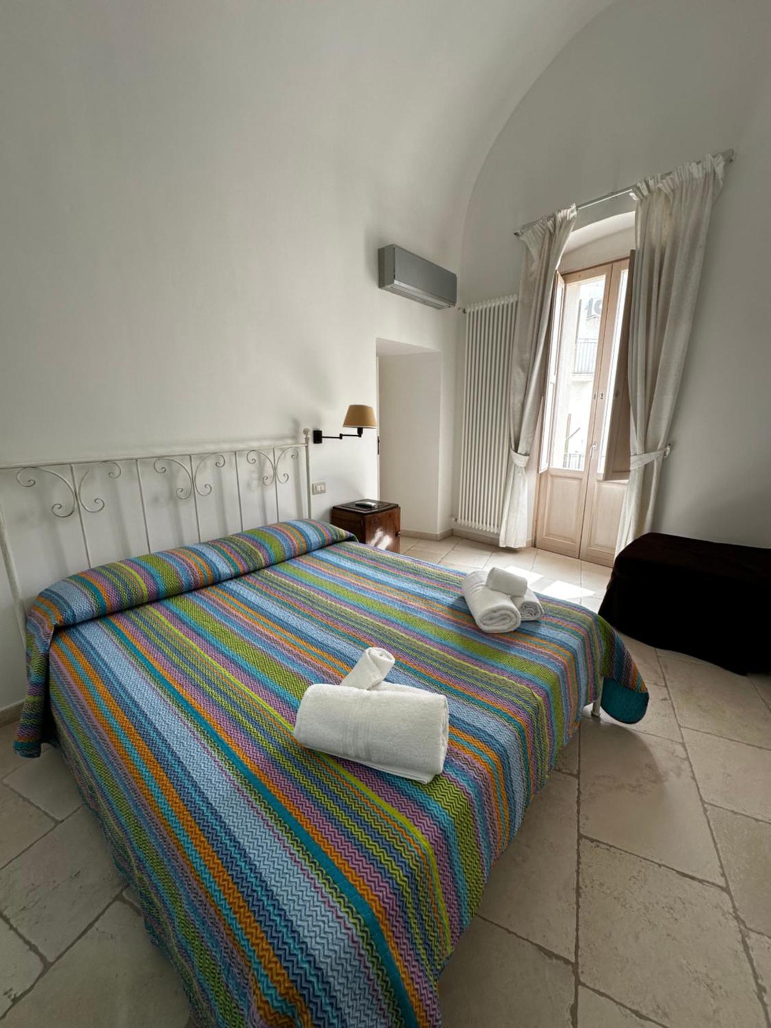 Casa Vacanze San Salvatore Centro Storico Monopoli Exterior foto